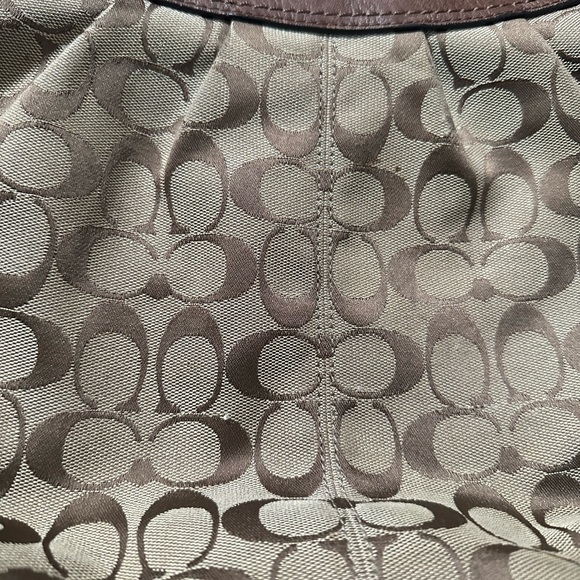Coach bag in good condition - Picture 3 of 8